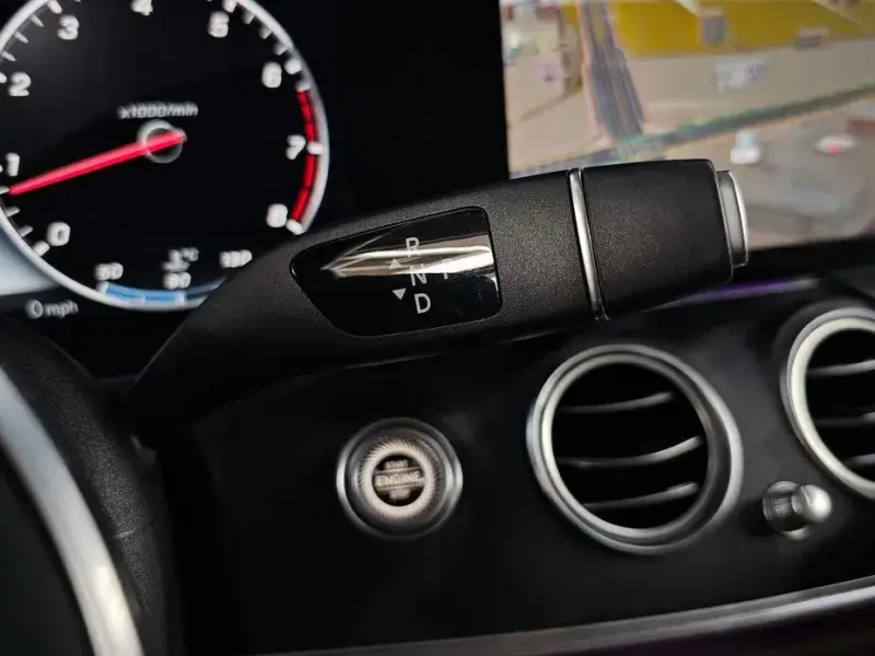 2019 Mercedes-Benz E-Класс с пробегом 101 452 км