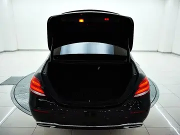 2019 Mercedes-Benz E-Класс с пробегом 141 023 км
