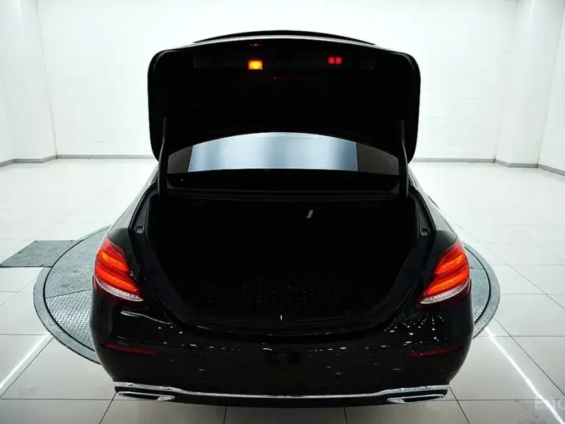 2019 Mercedes-Benz E-Класс с пробегом 141 023 км