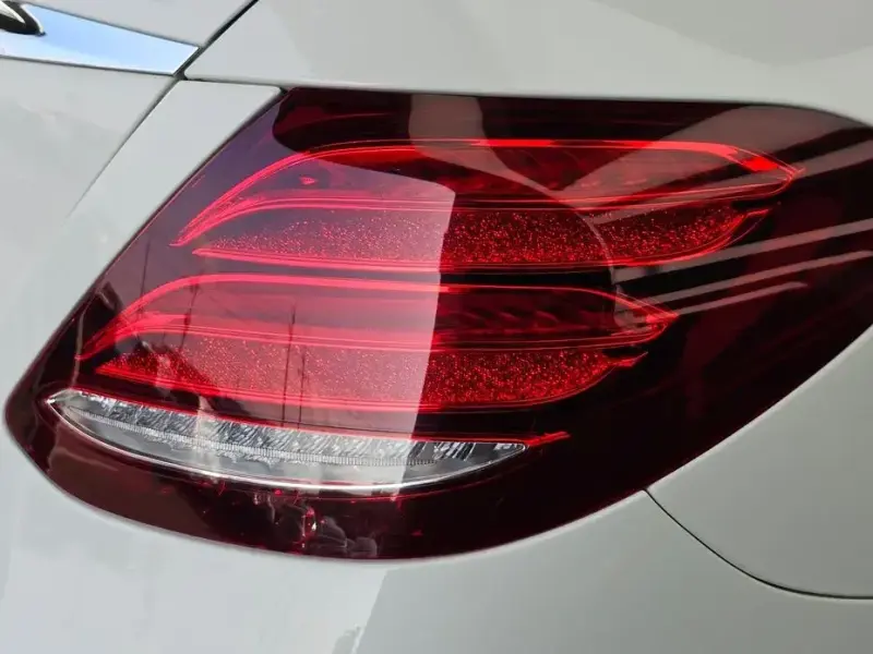 2019 Mercedes-Benz E-Класс с пробегом 101 452 км