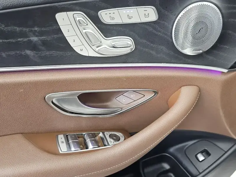 2019 Mercedes-Benz E-Класс с пробегом 101 452 км