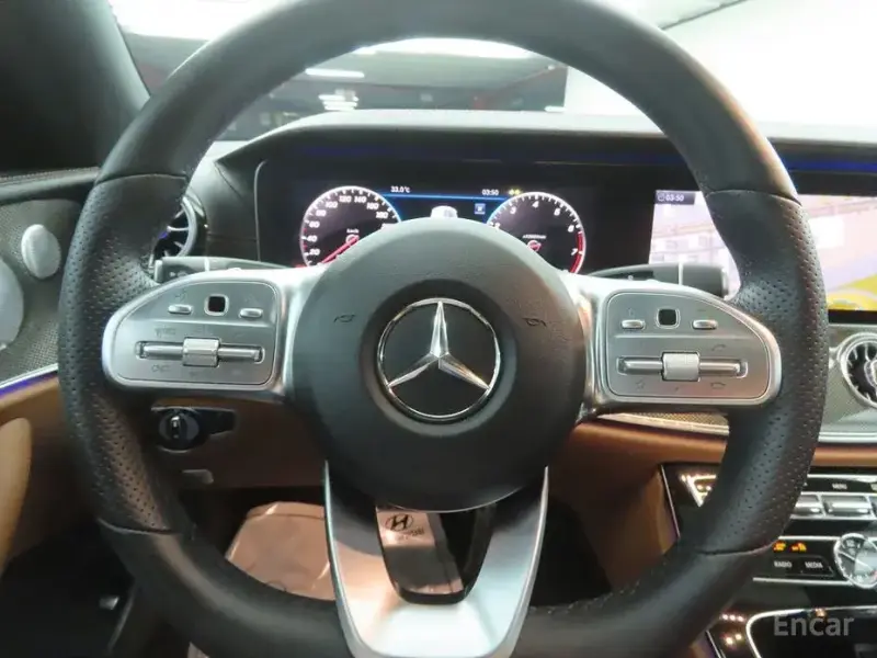 2019 Mercedes-Benz E-Класс с пробегом 17 277 км