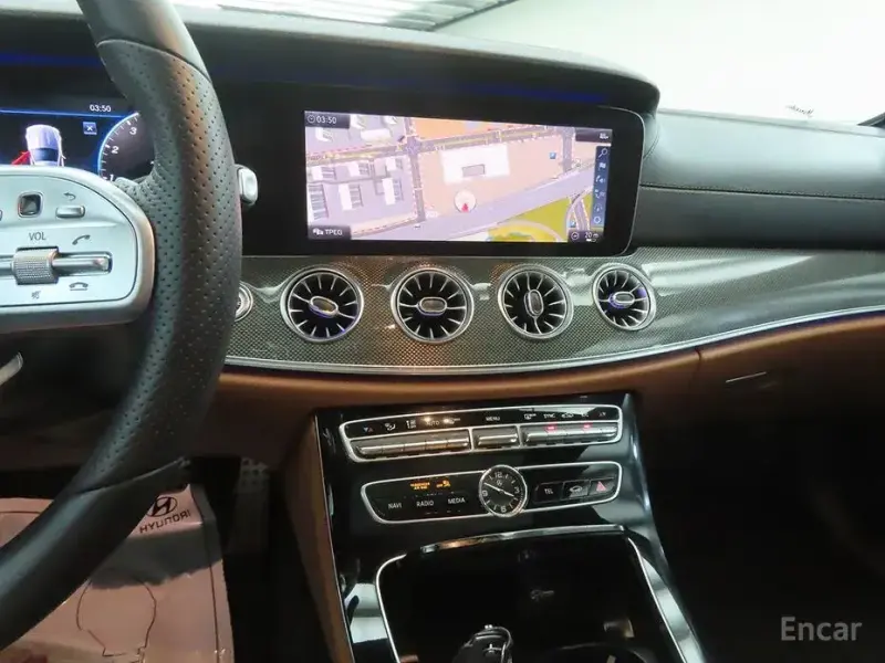 2019 Mercedes-Benz E-Класс с пробегом 17 277 км