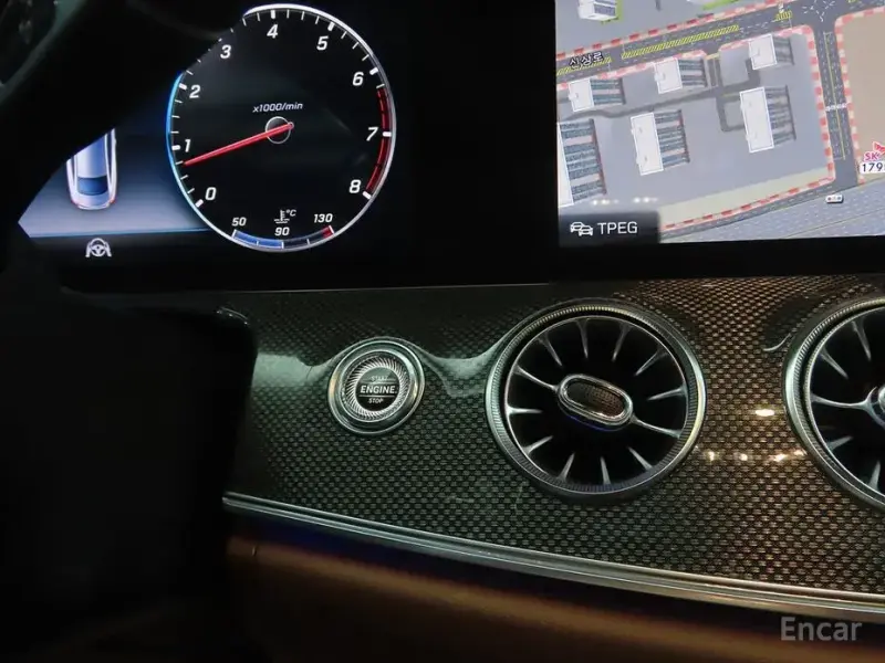 2019 Mercedes-Benz E-Класс с пробегом 17 277 км