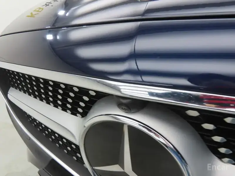2019 Mercedes-Benz E-Класс с пробегом 17 277 км