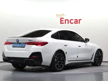 2025 BMW i4 с пробегом 31 434 км