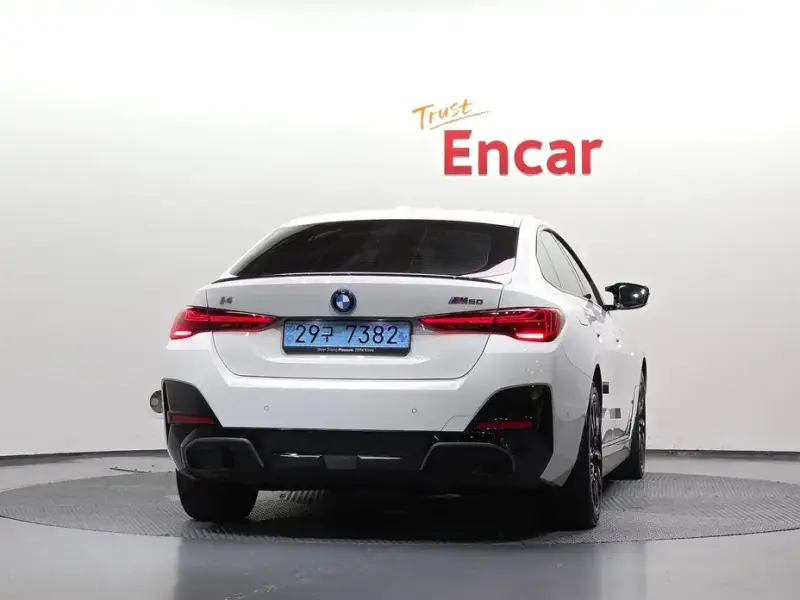2025 BMW i4 с пробегом 31 434 км