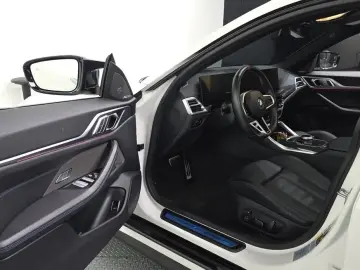 2025 BMW i4 с пробегом 31 434 км