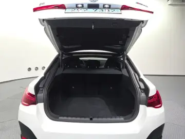 2025 BMW i4 с пробегом 31 434 км