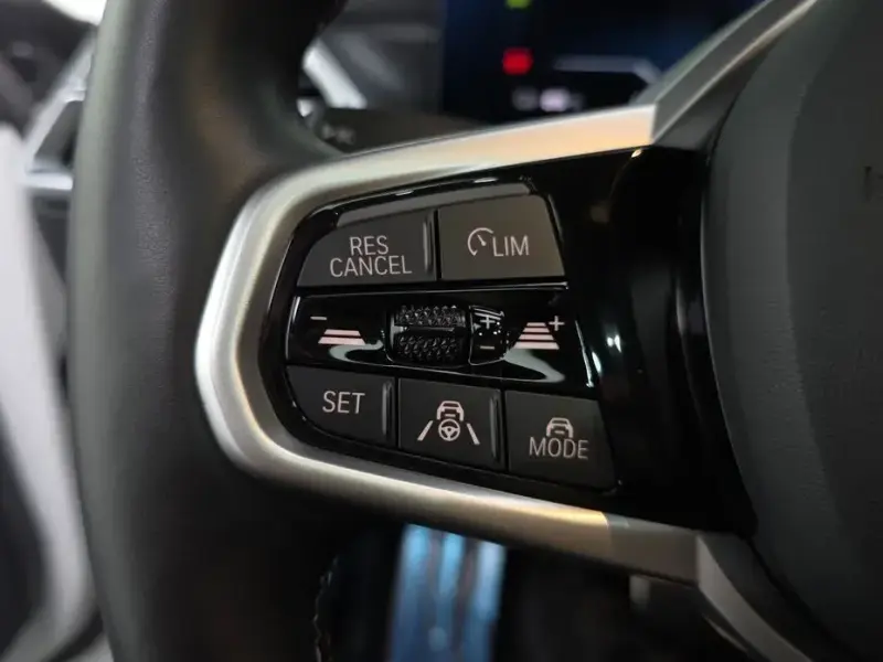 2025 BMW i4 с пробегом 31 434 км