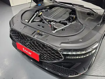 2023 Genesis G90 с пробегом 55 290 км