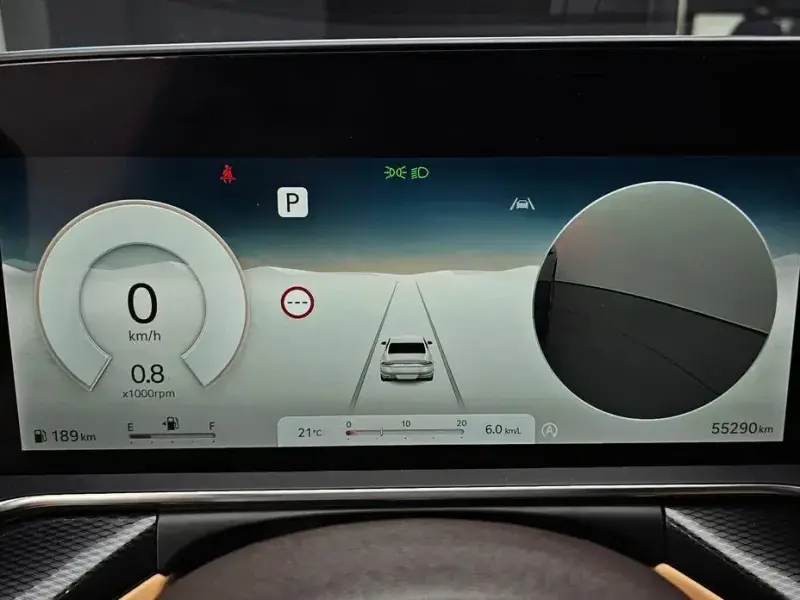 2023 Genesis G90 с пробегом 55 290 км