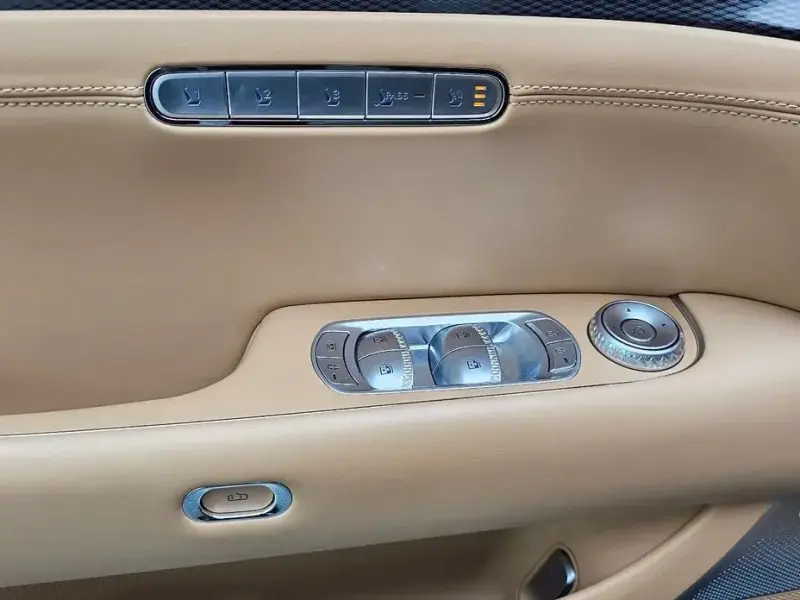 2023 Genesis G90 с пробегом 55 290 км