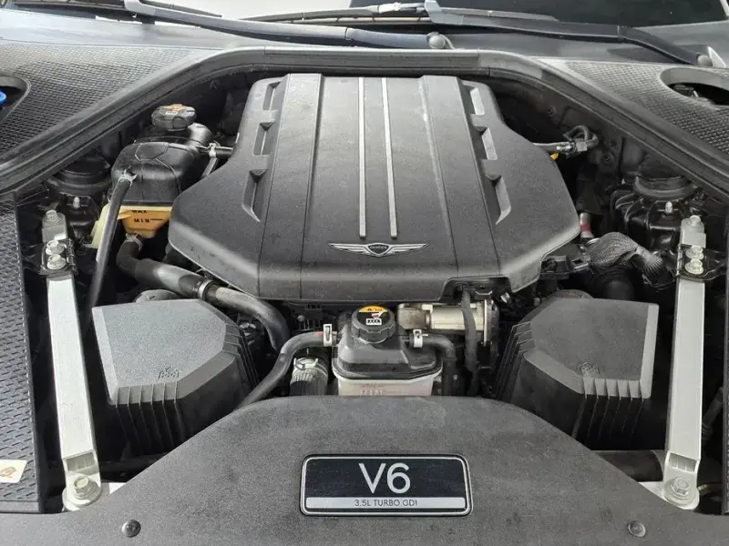 2023 Genesis G90 с пробегом 49 381 км