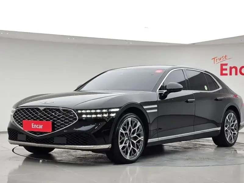 2023 Genesis G90 с пробегом 80 621 км