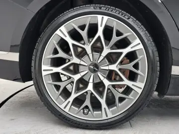 2023 Genesis G90 с пробегом 80 621 км