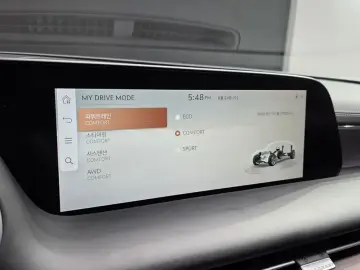 2023 Genesis G90 с пробегом 79 628 км