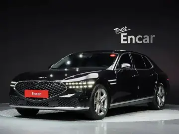 2023 Genesis G90 с пробегом 83 569 км