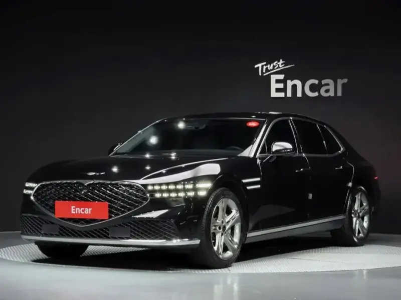 2023 Genesis G90 с пробегом 83 569 км