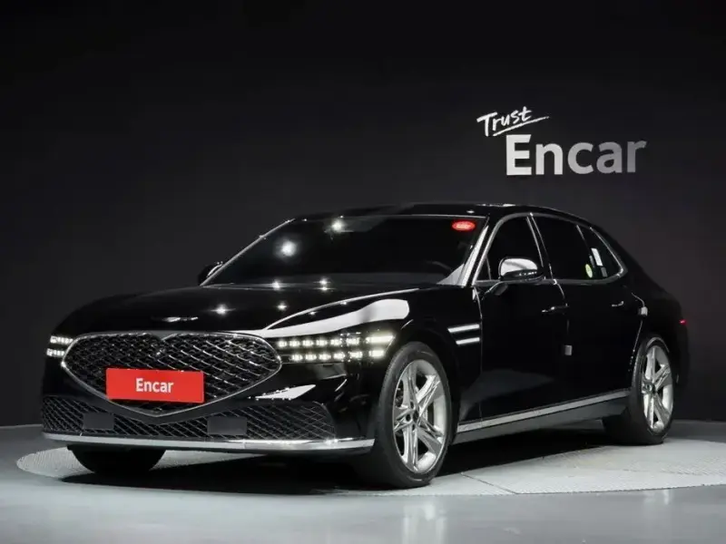 2023 Genesis G90 с пробегом 85 376 км