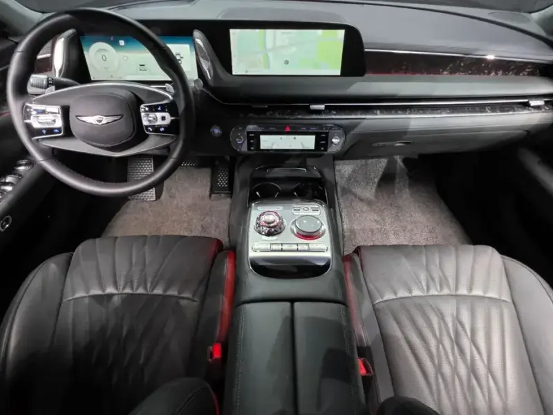 2023 Genesis G90 с пробегом 85 376 км