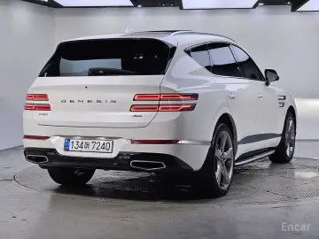 2023 Genesis GV80 с пробегом 42 657 км