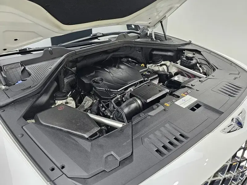 2023 Genesis GV80 с пробегом 42 657 км