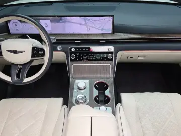2023 Genesis GV80 с пробегом 33 993 км