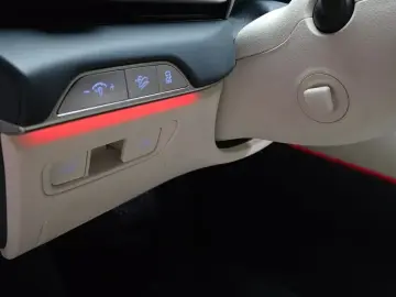 2023 Genesis GV80 с пробегом 33 993 км