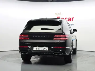 2023 Genesis GV80 с пробегом 54 477 км