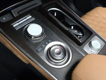 2023 Genesis GV80 с пробегом 54 477 км