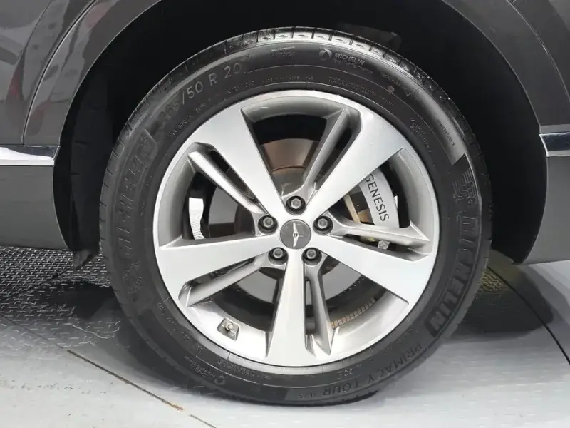 2023 Genesis GV80 с пробегом 54 477 км