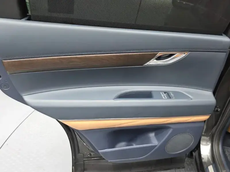 2023 Genesis GV80 с пробегом 54 477 км