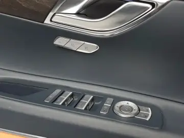 2023 Genesis GV80 с пробегом 54 477 км