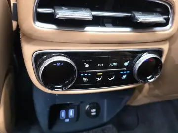 2023 Genesis GV80 с пробегом 54 477 км