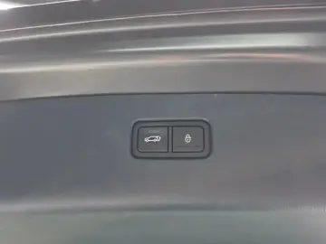 2023 Genesis GV80 с пробегом 54 477 км