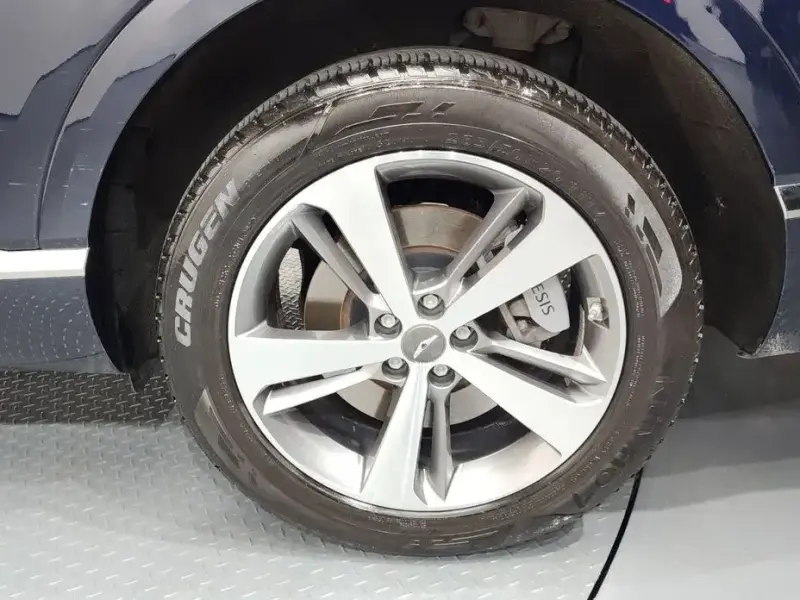 2023 Genesis GV80 с пробегом 55 395 км