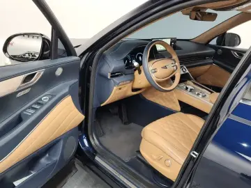 2023 Genesis GV80 с пробегом 55 395 км