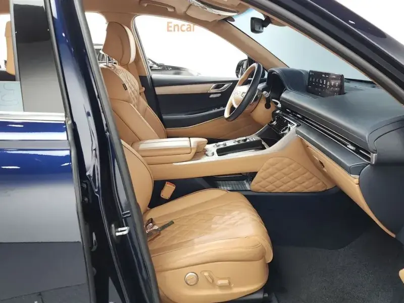 2023 Genesis GV80 с пробегом 55 395 км