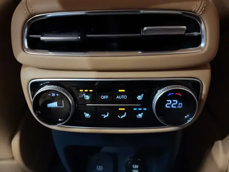 2023 Genesis GV80 с пробегом 55 395 км