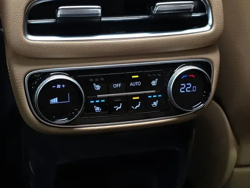 2023 Genesis GV80 с пробегом 46 456 км