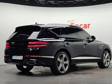 2023 Genesis GV80 с пробегом 45 919 км