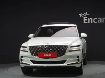 2023 Genesis GV80 с пробегом 26 863 км