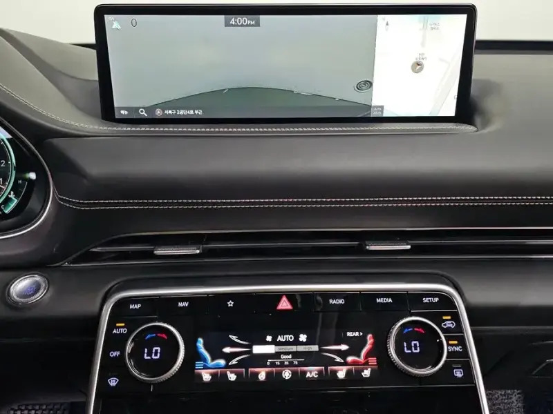 2023 Genesis GV80 с пробегом 45 919 км