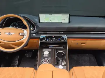 2023 Genesis GV80 с пробегом 26 863 км