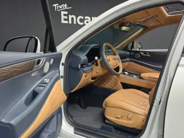 2023 Genesis GV80 с пробегом 26 863 км