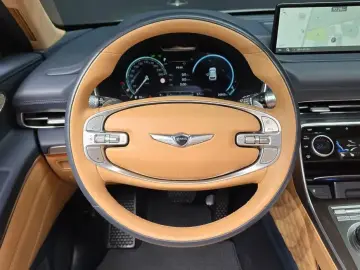 2023 Genesis GV80 с пробегом 26 863 км