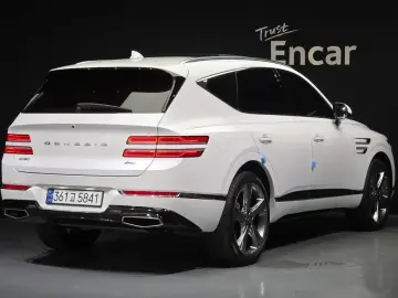 2023 Genesis GV80 с пробегом 56 682 км