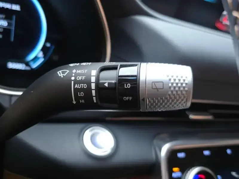 2023 Genesis GV80 с пробегом 56 682 км