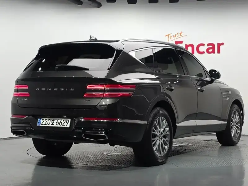 2023 Genesis GV80 с пробегом 63 936 км